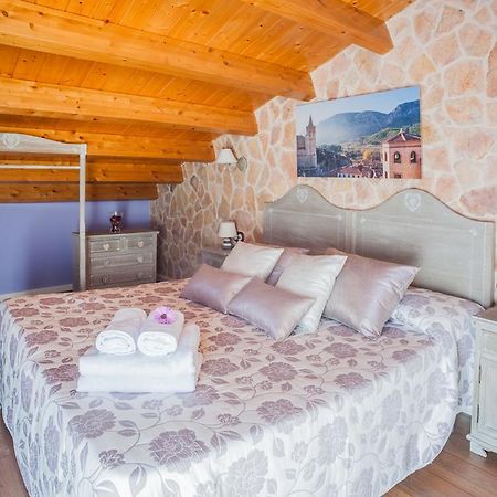 Apartamentos Rurales Millan La Mata de los Olmos Eksteriør billede
